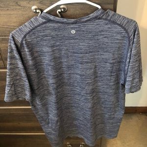 lulu lemon workout T